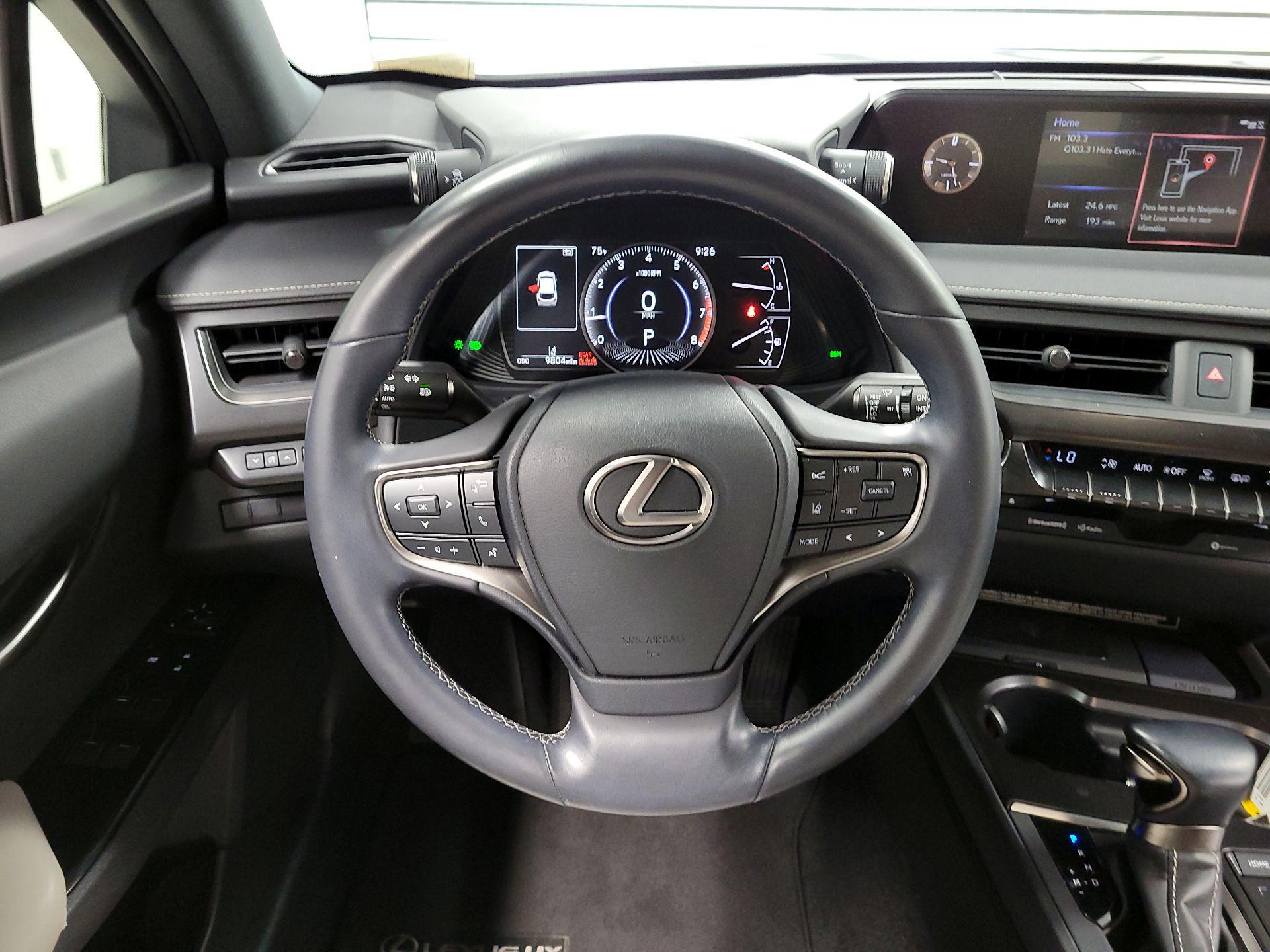 Thumbnail: 2021 Lexus UX - 10