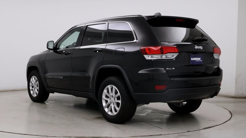 2022 Jeep Grand Cherokee Laredo 2