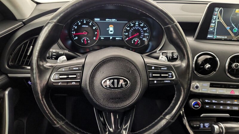 2019 Kia Stinger Premium 10