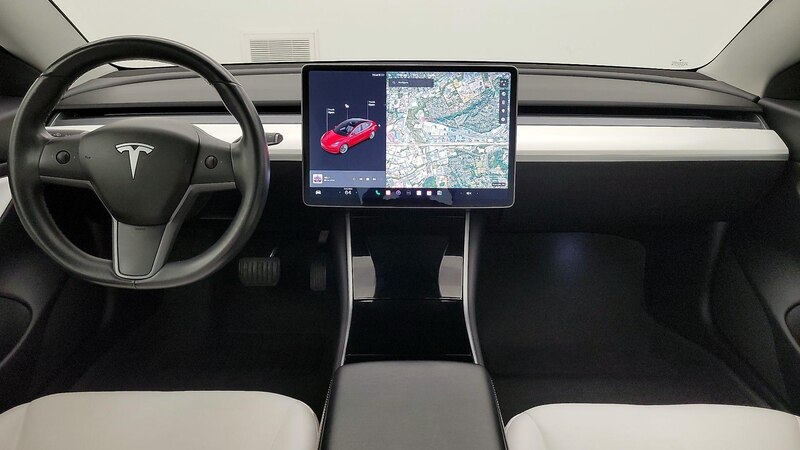 2018 Tesla Model 3 Long Range 9