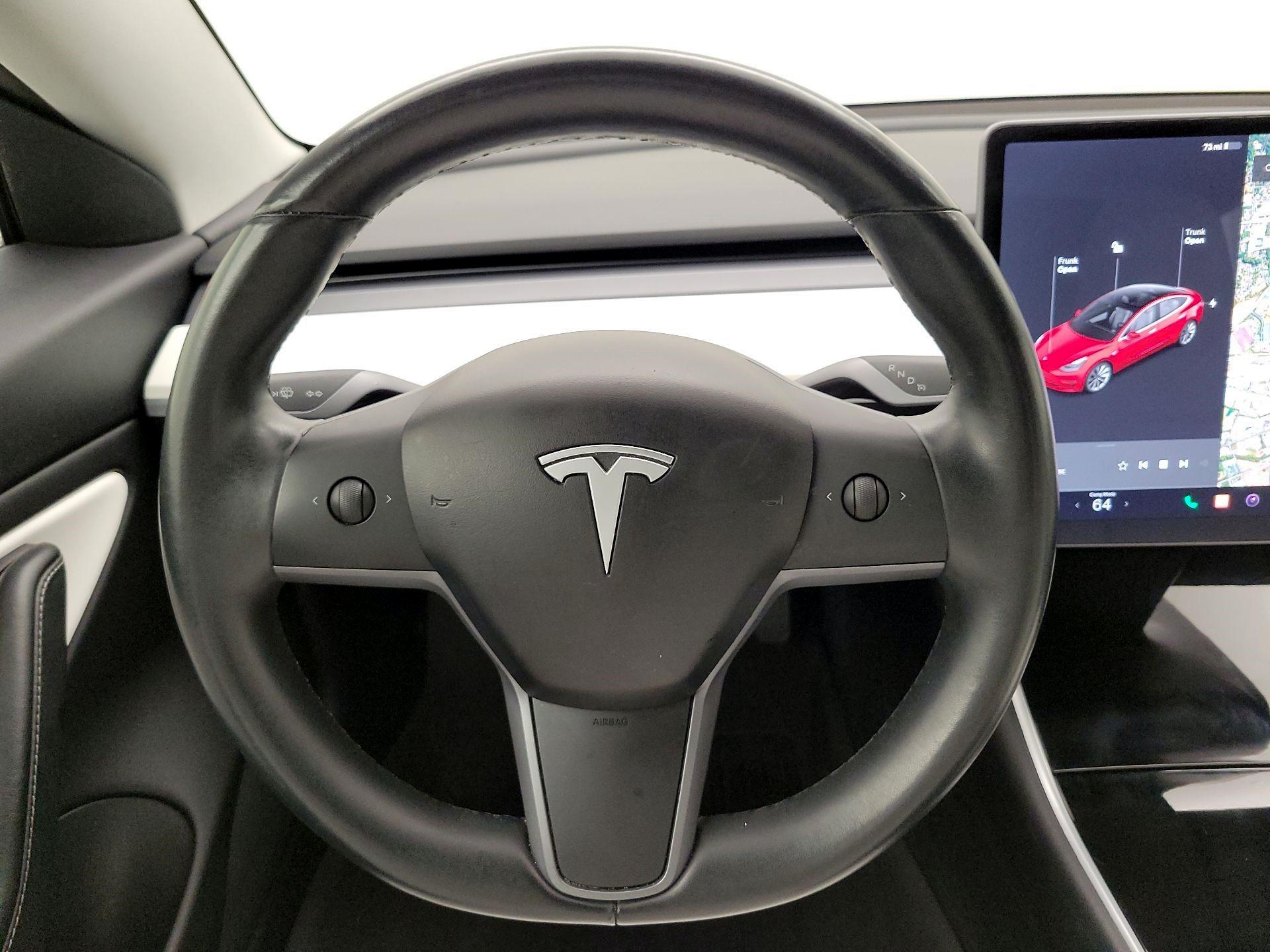 Thumbnail: 2018 Tesla Model 3 - 10