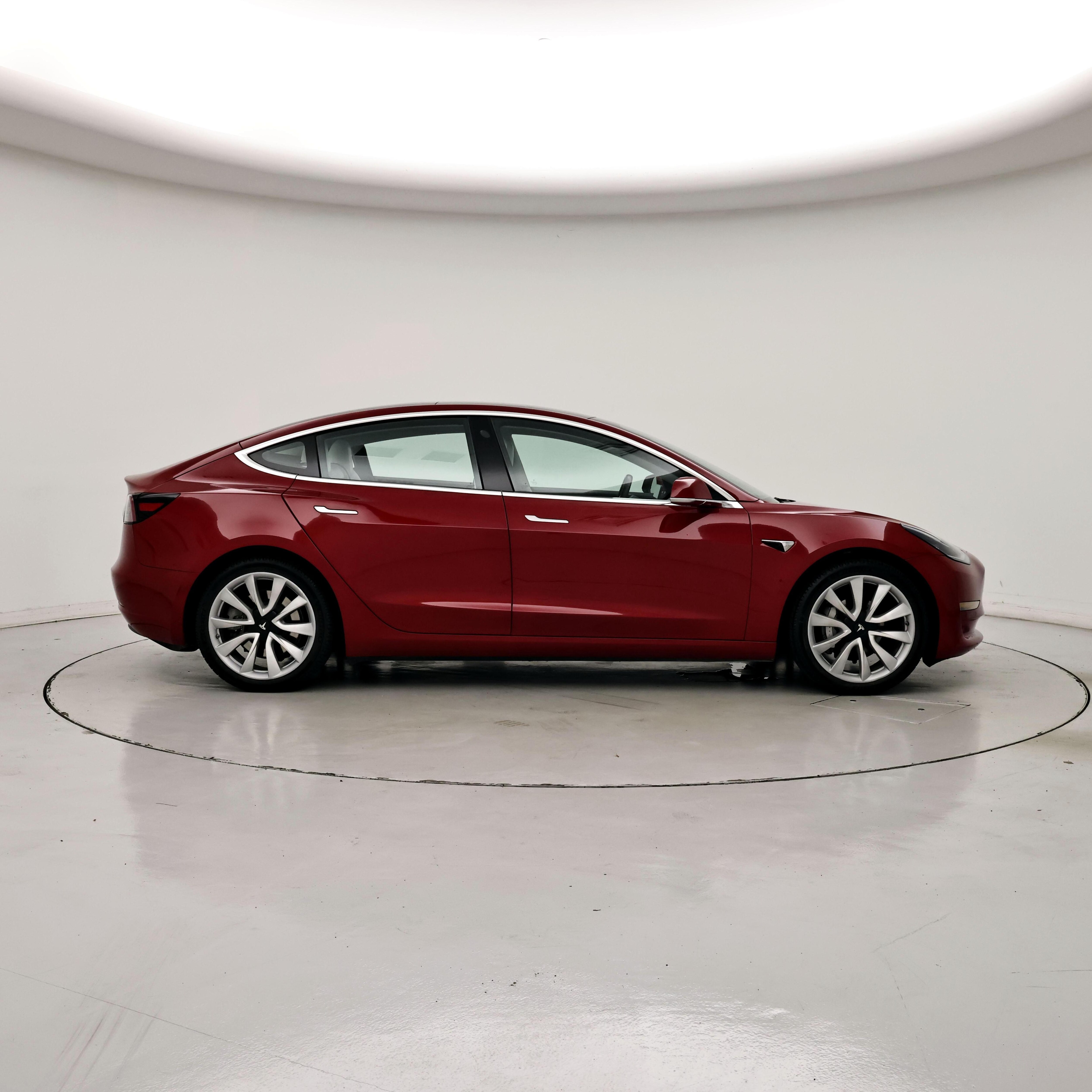 Thumbnail: 2018 Tesla Model 3 - 7