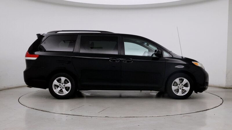 2014 Toyota Sienna LE 7