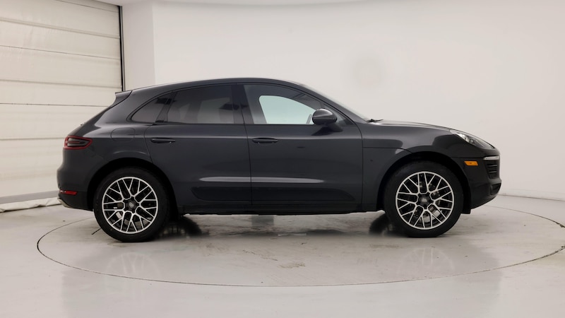 2017 Porsche Macan  7