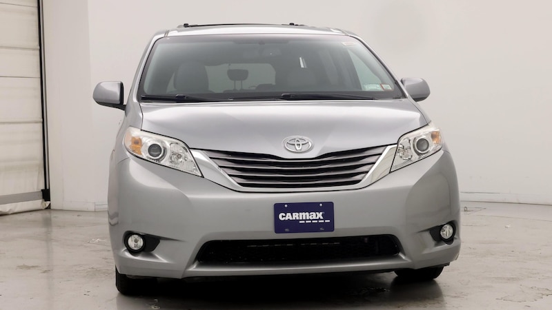 2016 Toyota Sienna XLE 5