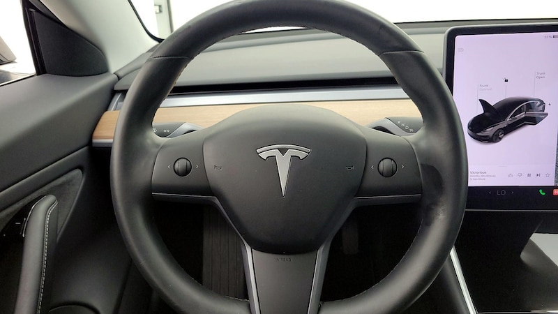 2018 Tesla Model 3 Long Range 10