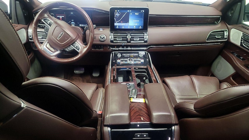 2018 Lincoln Navigator Black Label 9