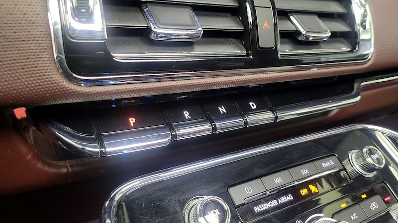 2018 Lincoln Navigator Black Label 18