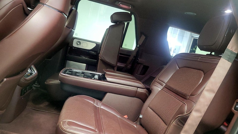 2018 Lincoln Navigator Black Label 21