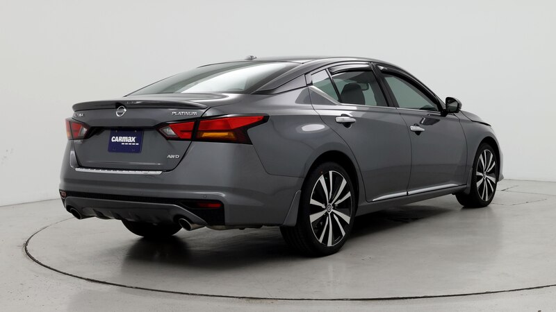 2019 Nissan Altima Platinum 8