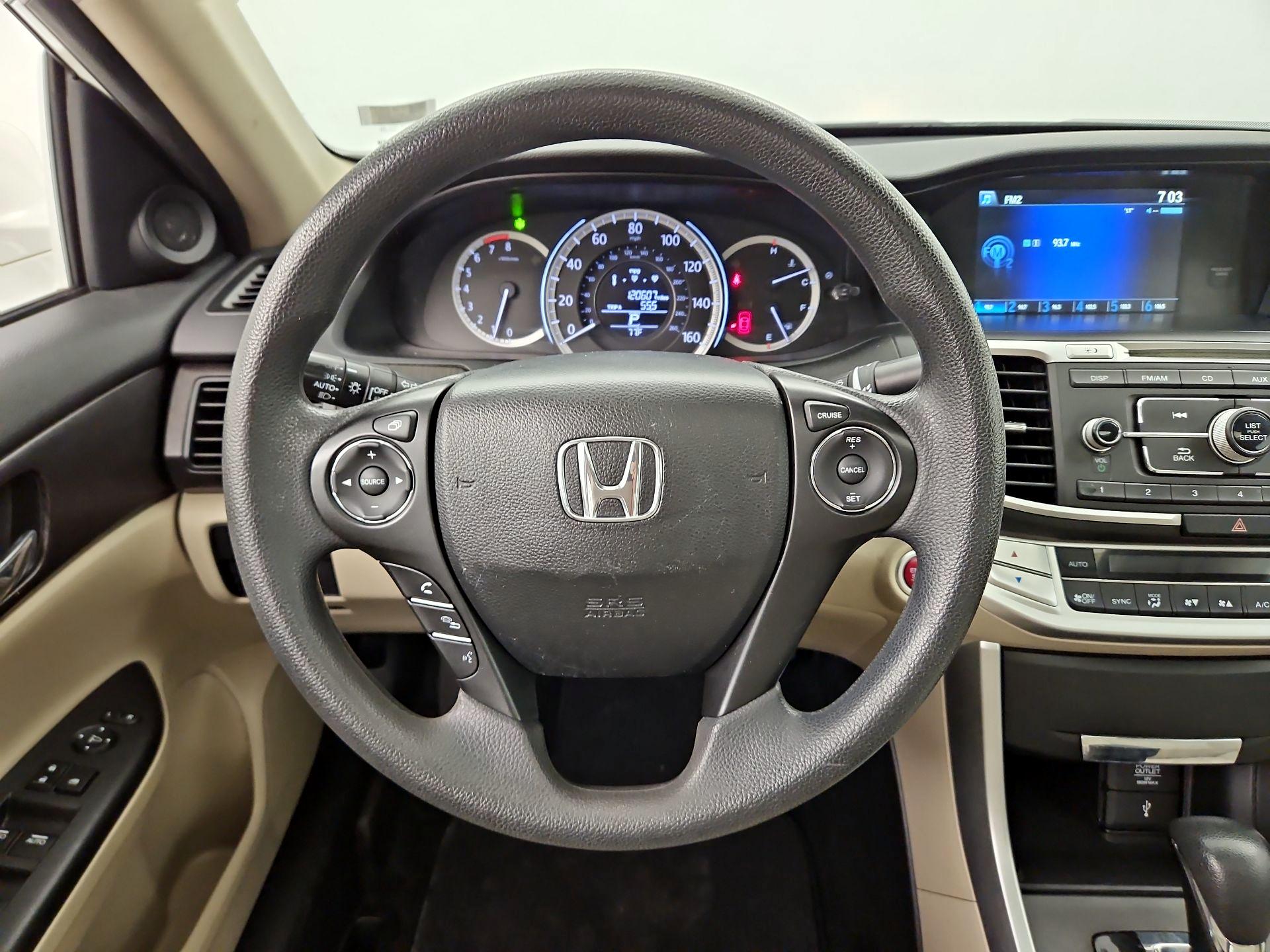 Thumbnail: 2015 Honda Accord - 10