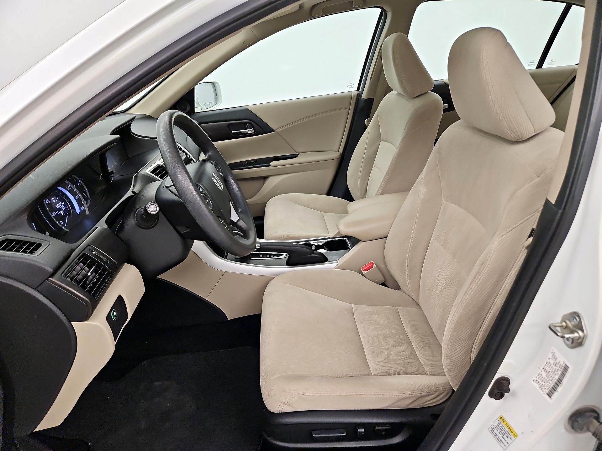 Thumbnail: 2015 Honda Accord - 11