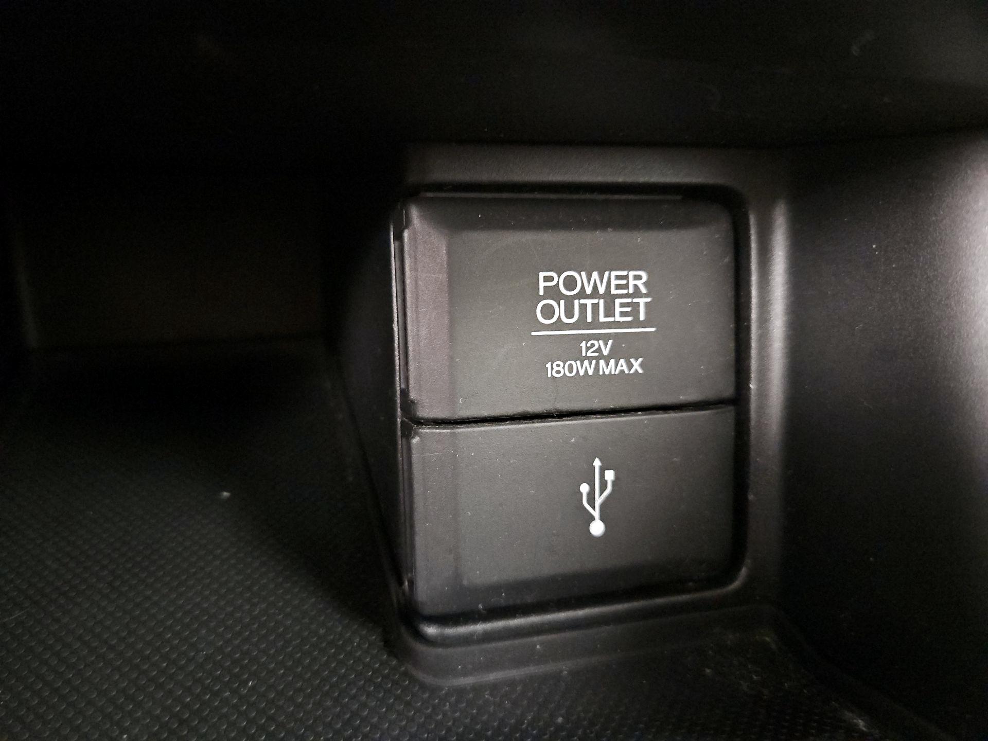 Thumbnail: 2015 Honda Accord - 18