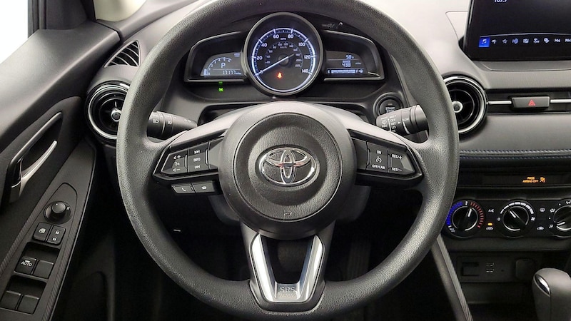 2019 Toyota Yaris LE 10