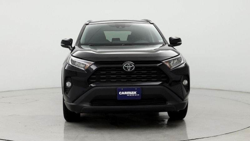 2020 Toyota RAV4 XLE 5