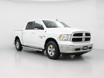 2020 RAM 1500 Classic SLT -
                Saint Louis, MO