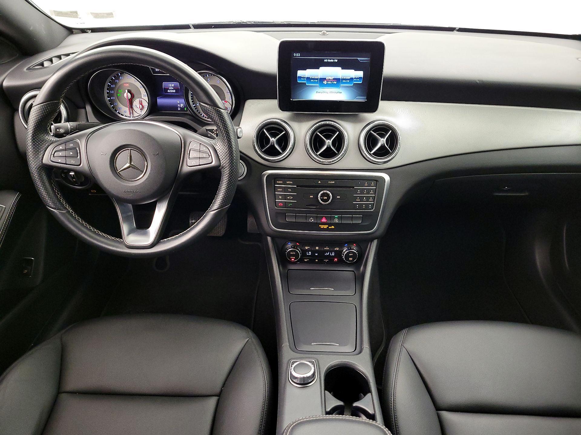 Thumbnail: 2015 Mercedes-Benz CLA - 9