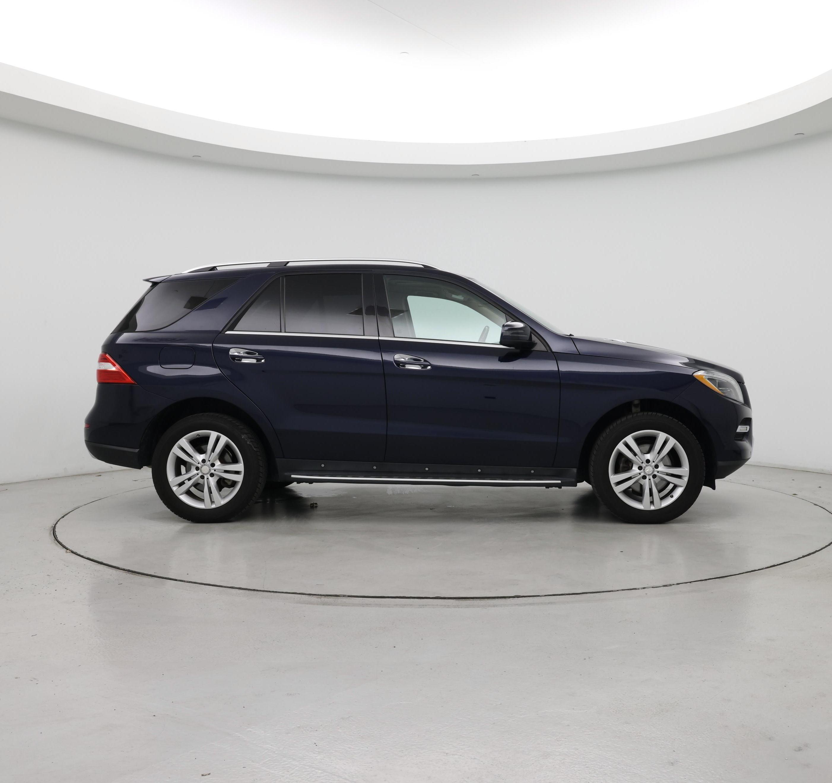 Thumbnail: 2015 Mercedes-Benz M-Class - 7