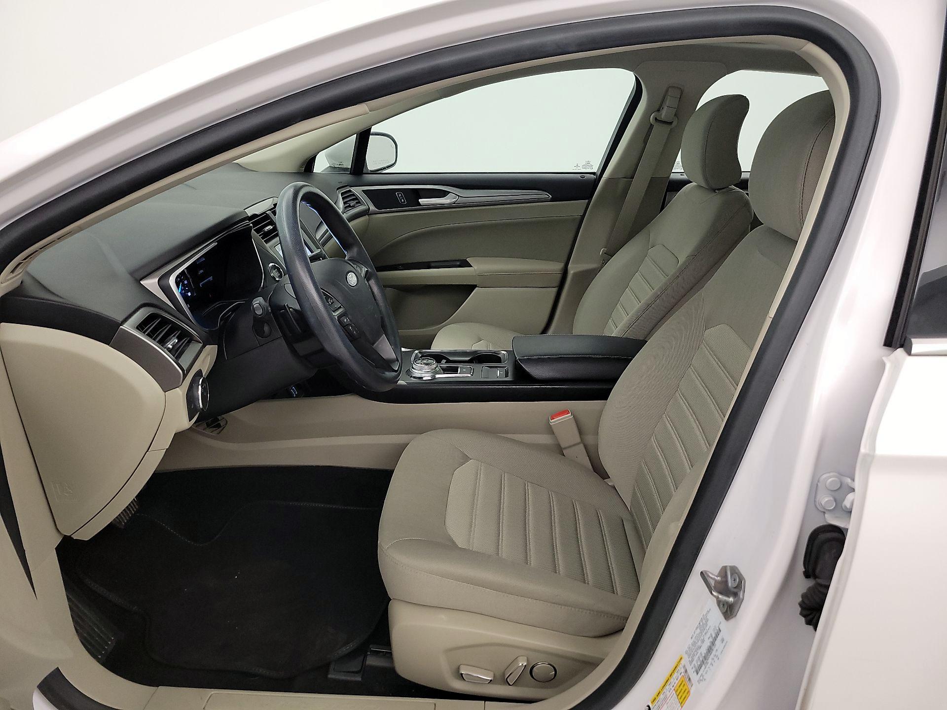 Thumbnail: 2019 Ford Fusion - 11