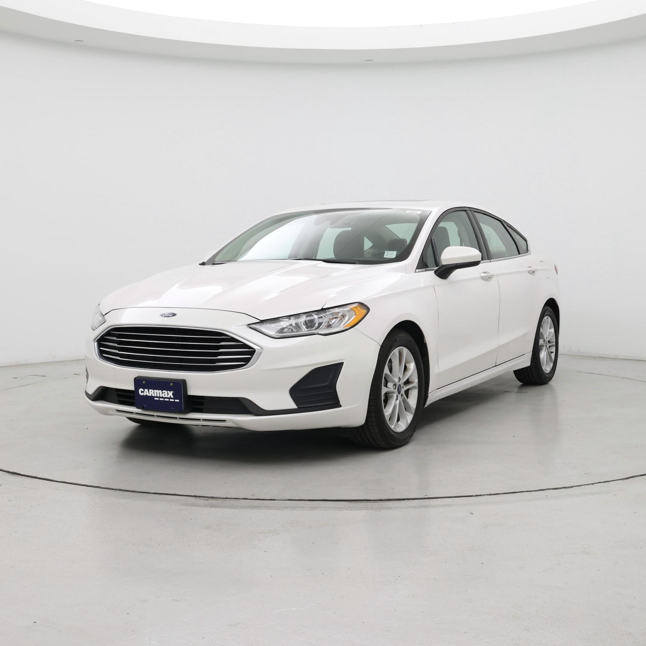 Thumbnail: 2019 Ford Fusion - 4