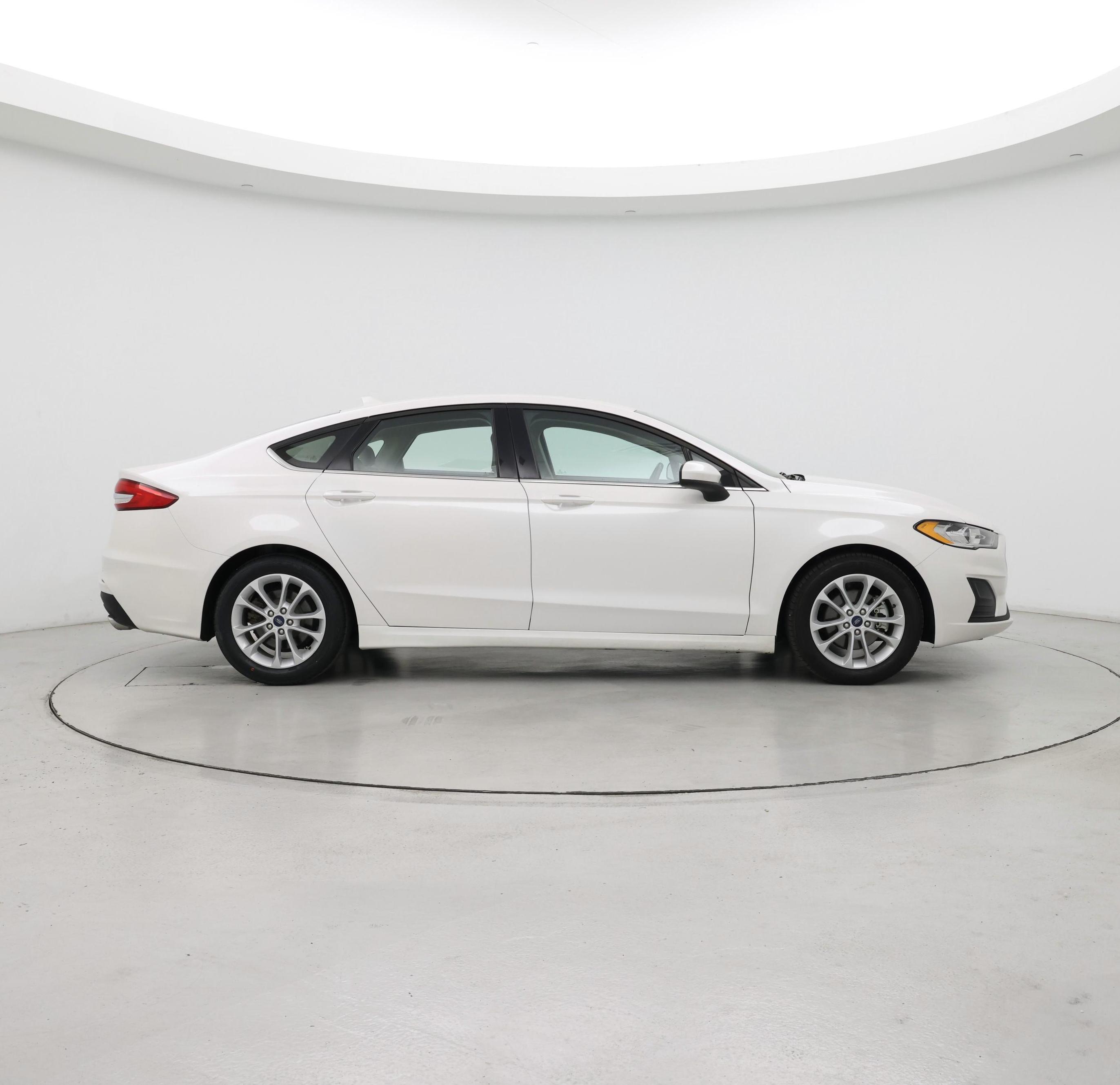 Thumbnail: 2019 Ford Fusion - 7