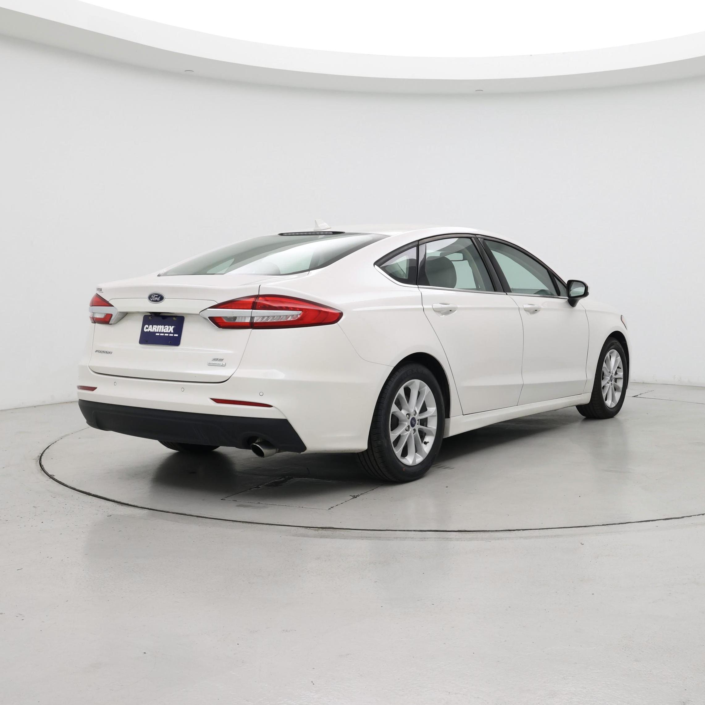 Thumbnail: 2019 Ford Fusion - 8