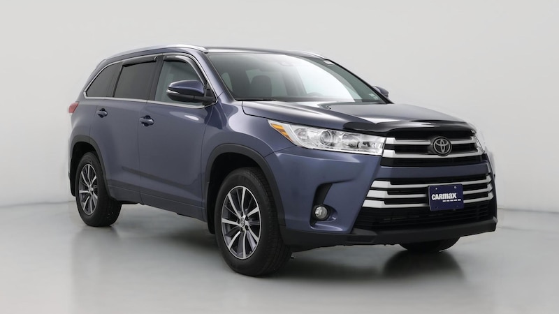 2018 Toyota Highlander XLE Hero Image