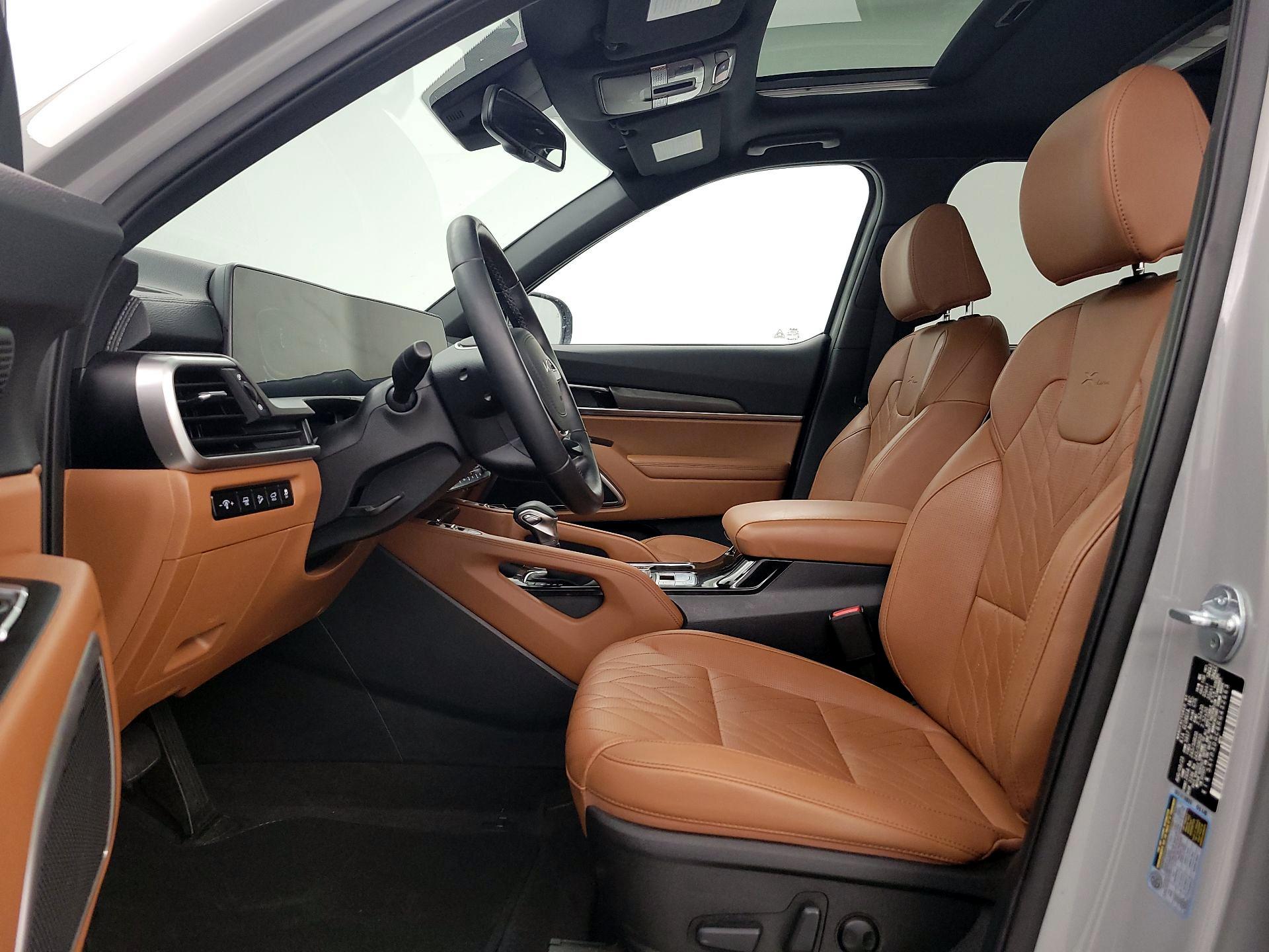 Thumbnail: 2024 Kia Telluride - 11