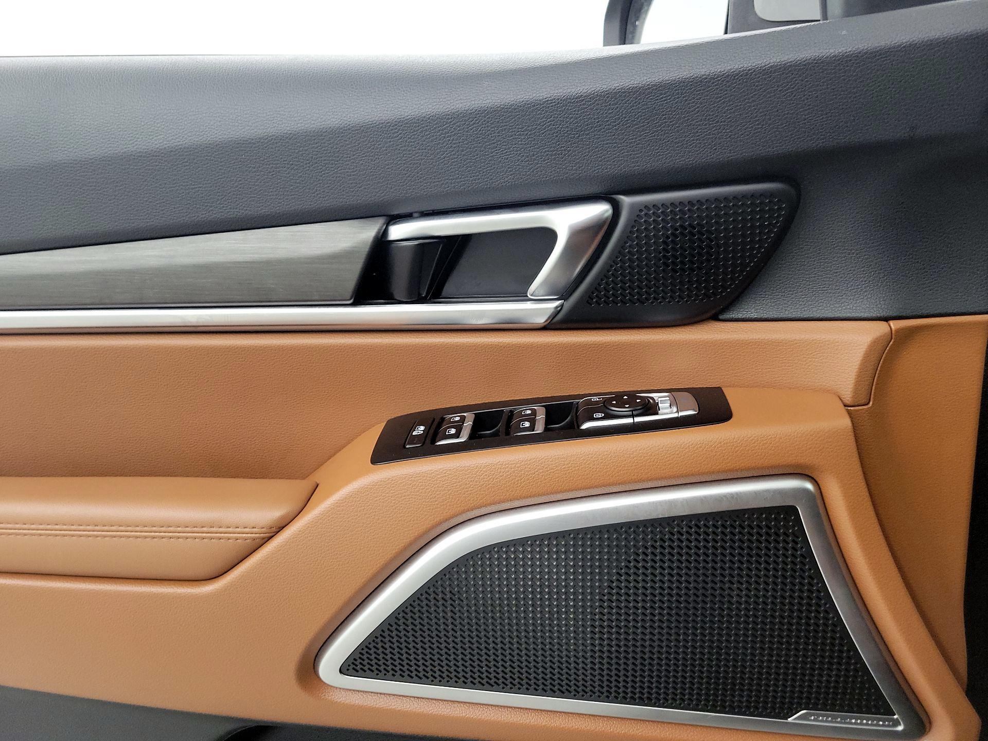 Thumbnail: 2024 Kia Telluride - 12