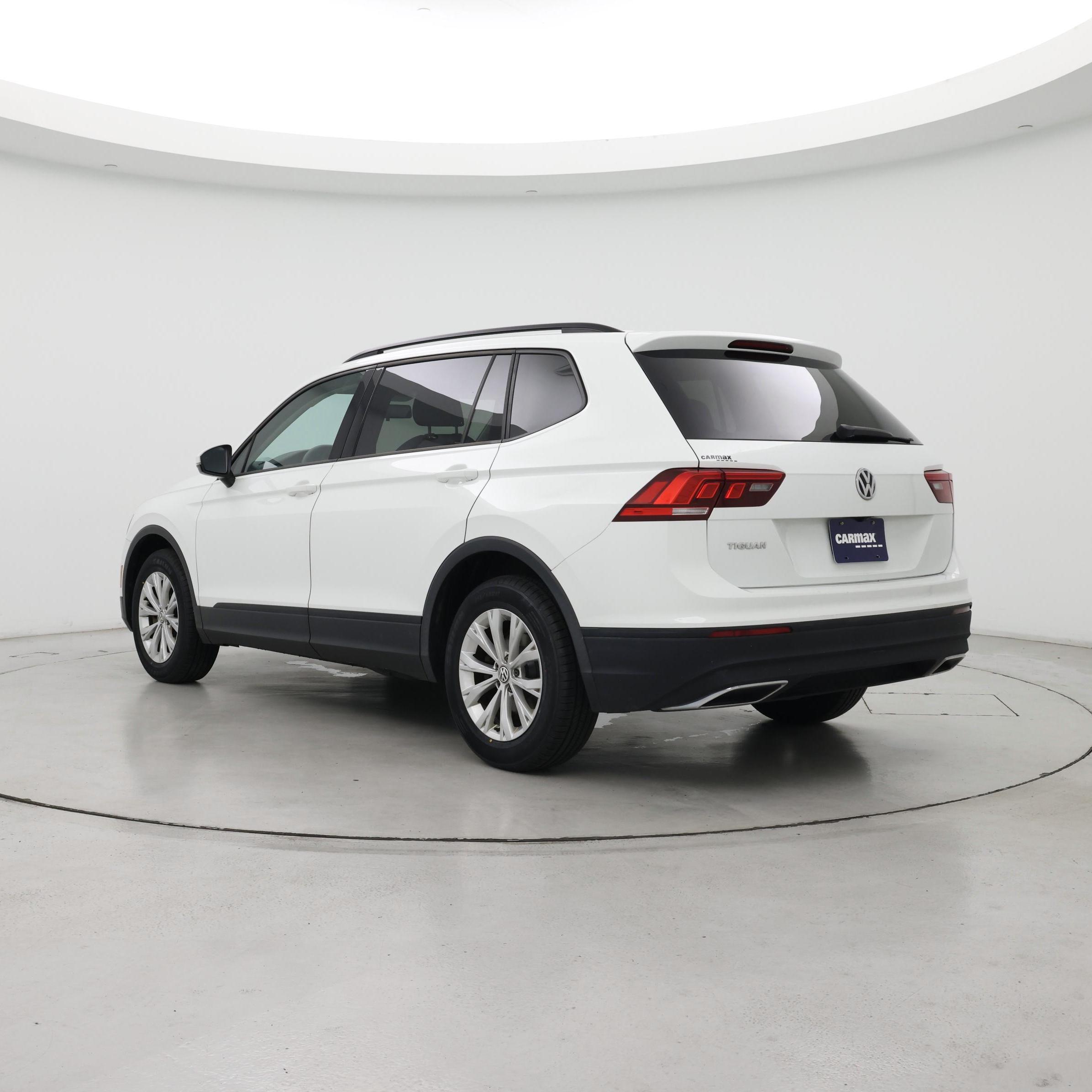 Thumbnail: 2019 Volkswagen Tiguan - 2