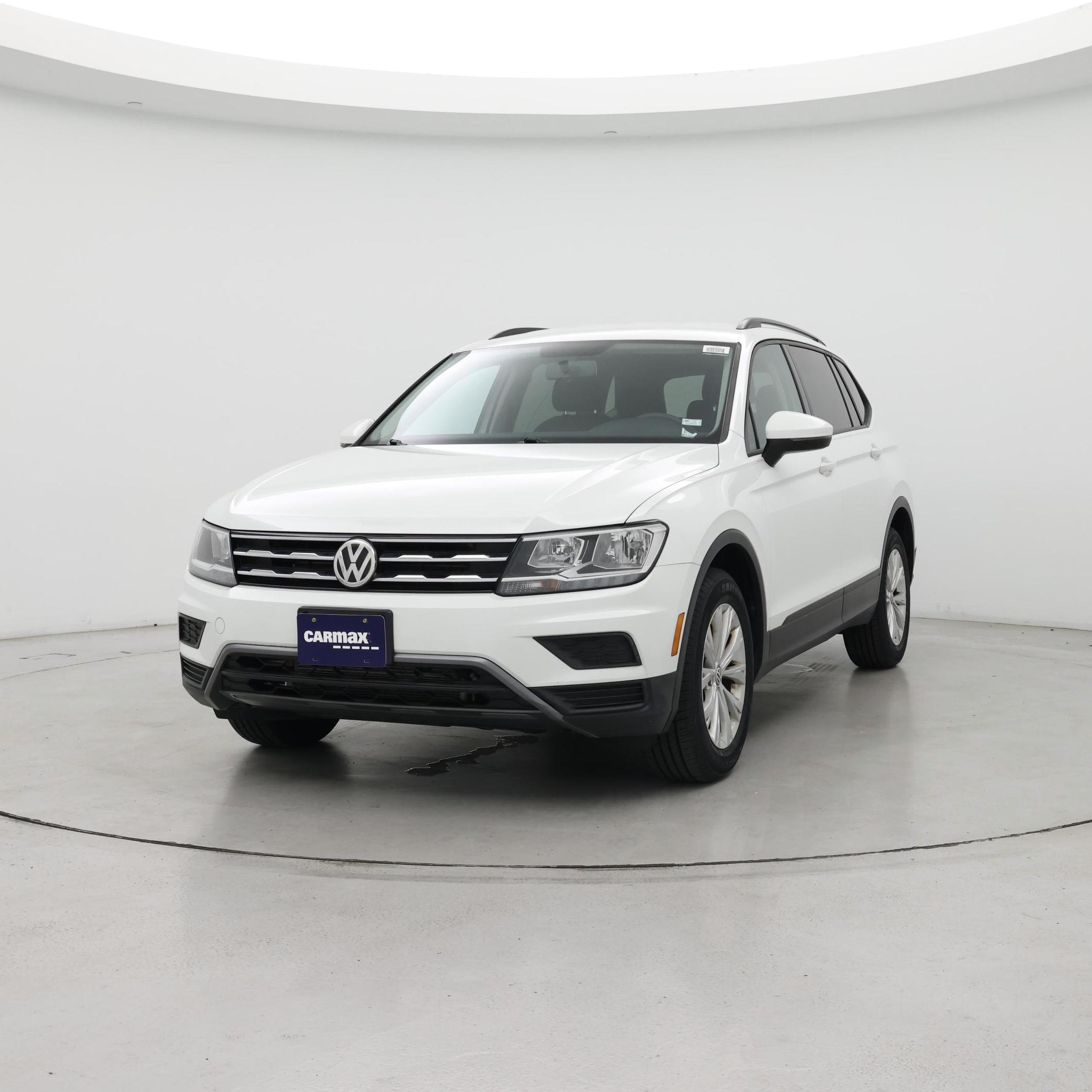 Thumbnail: 2019 Volkswagen Tiguan - 4