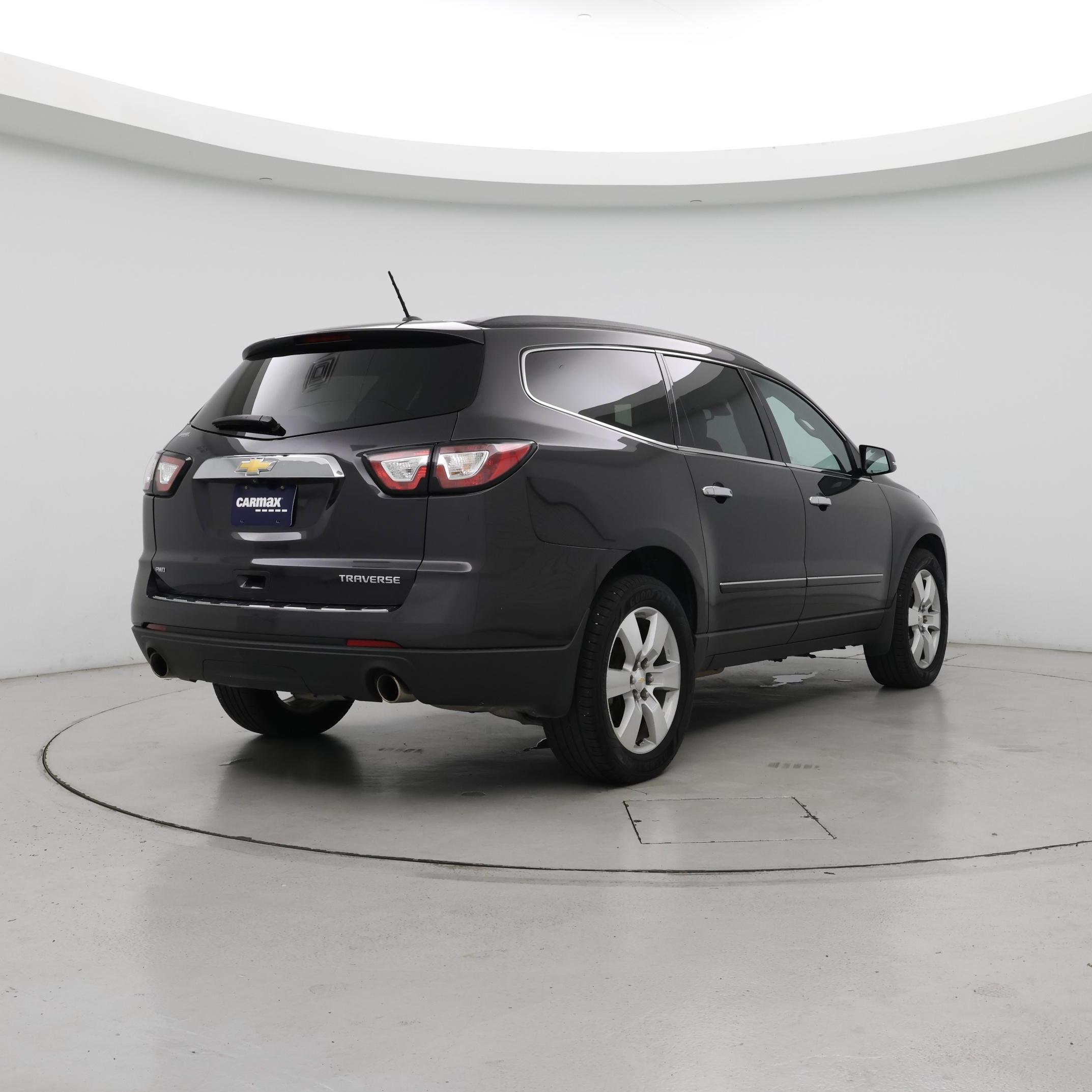 Thumbnail: 2015 Chevrolet Traverse - 8