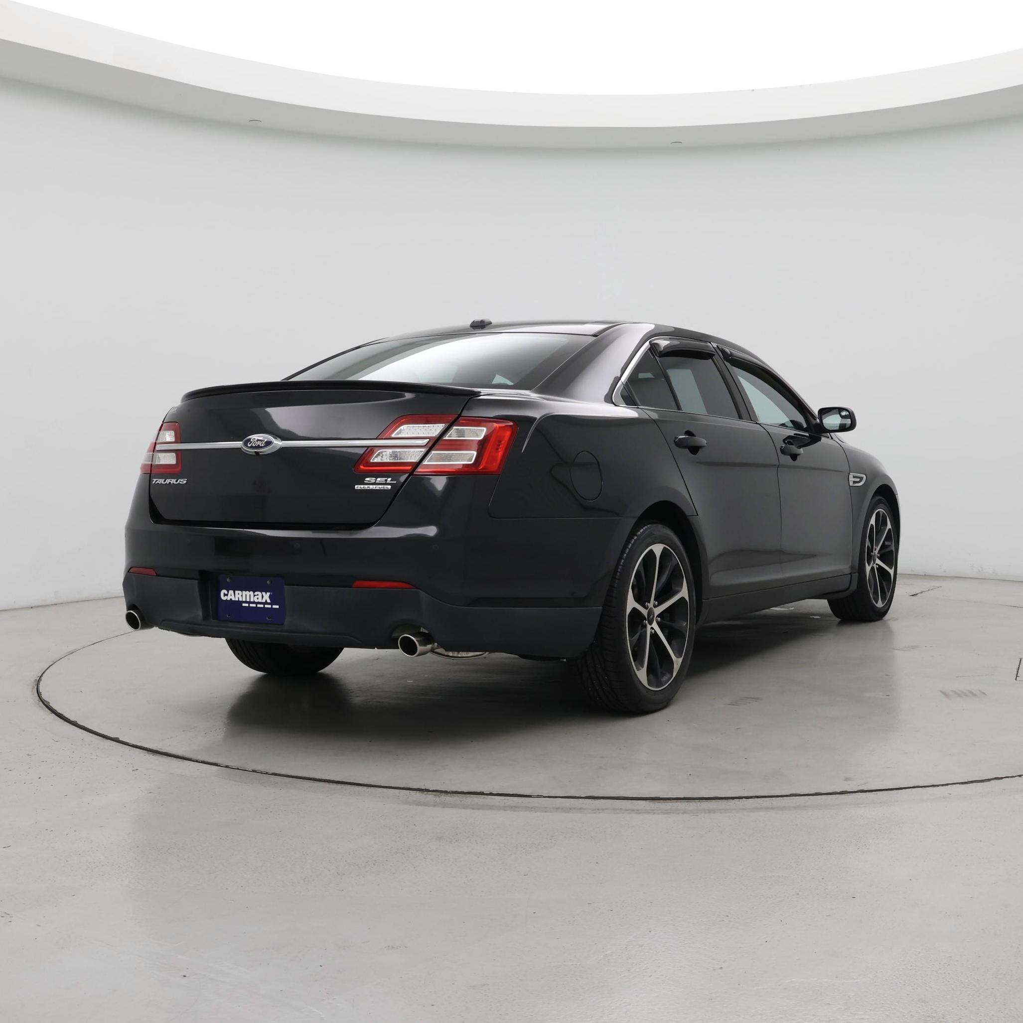 Thumbnail: 2014 Ford Taurus - 8