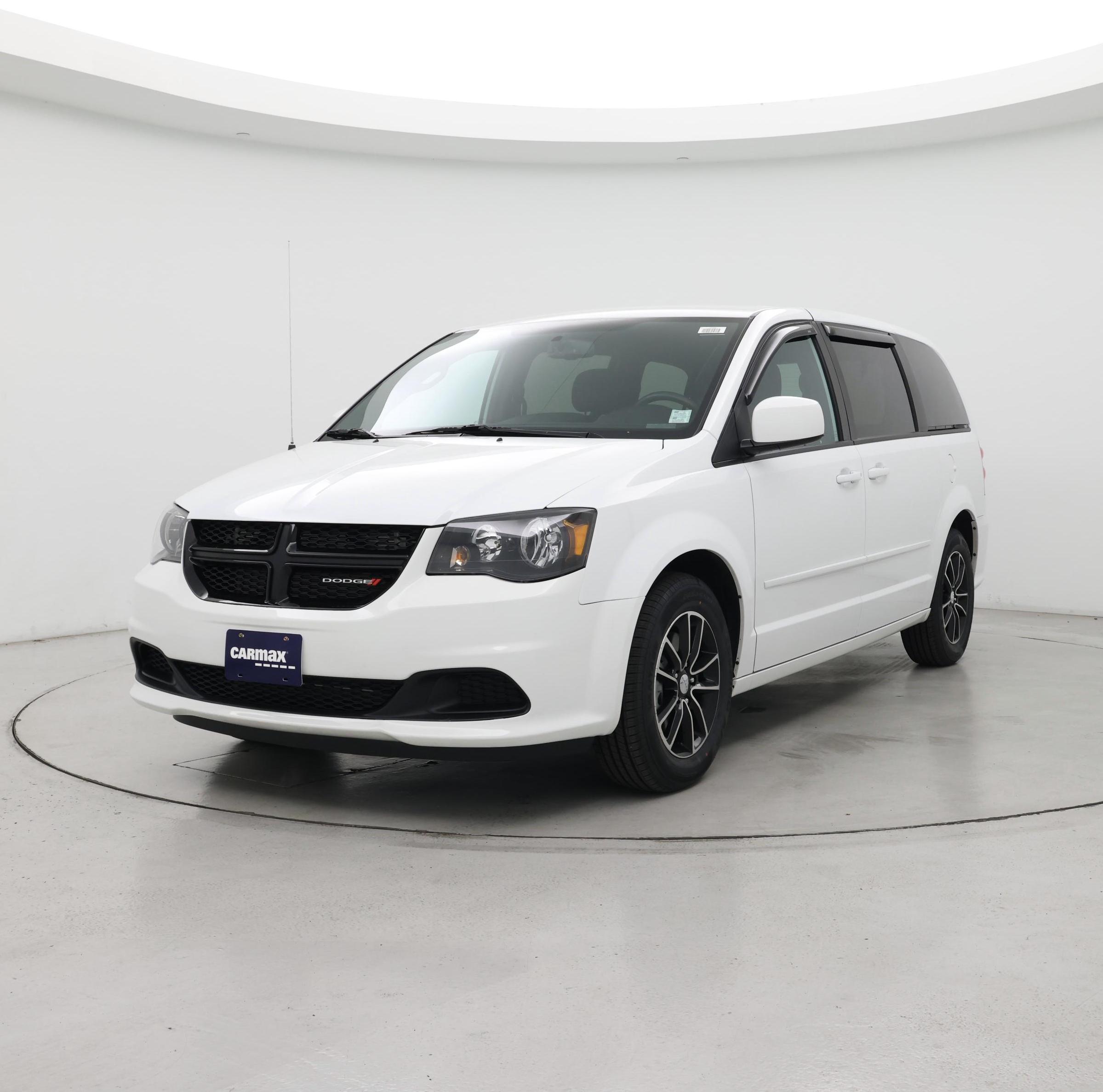 Thumbnail: 2017 Dodge Grand Caravan - 4