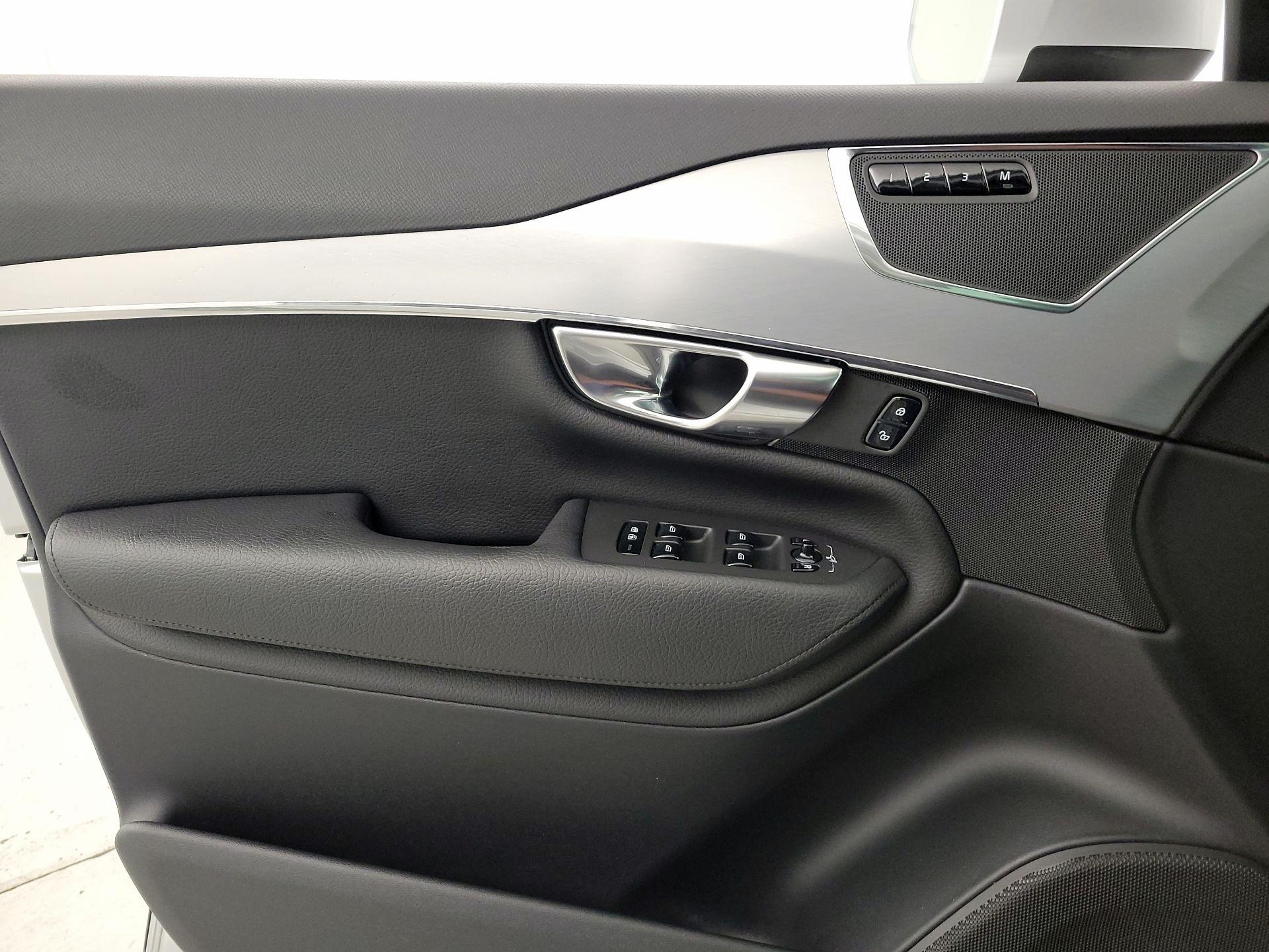 Thumbnail: 2018 Volvo XC90 - 12