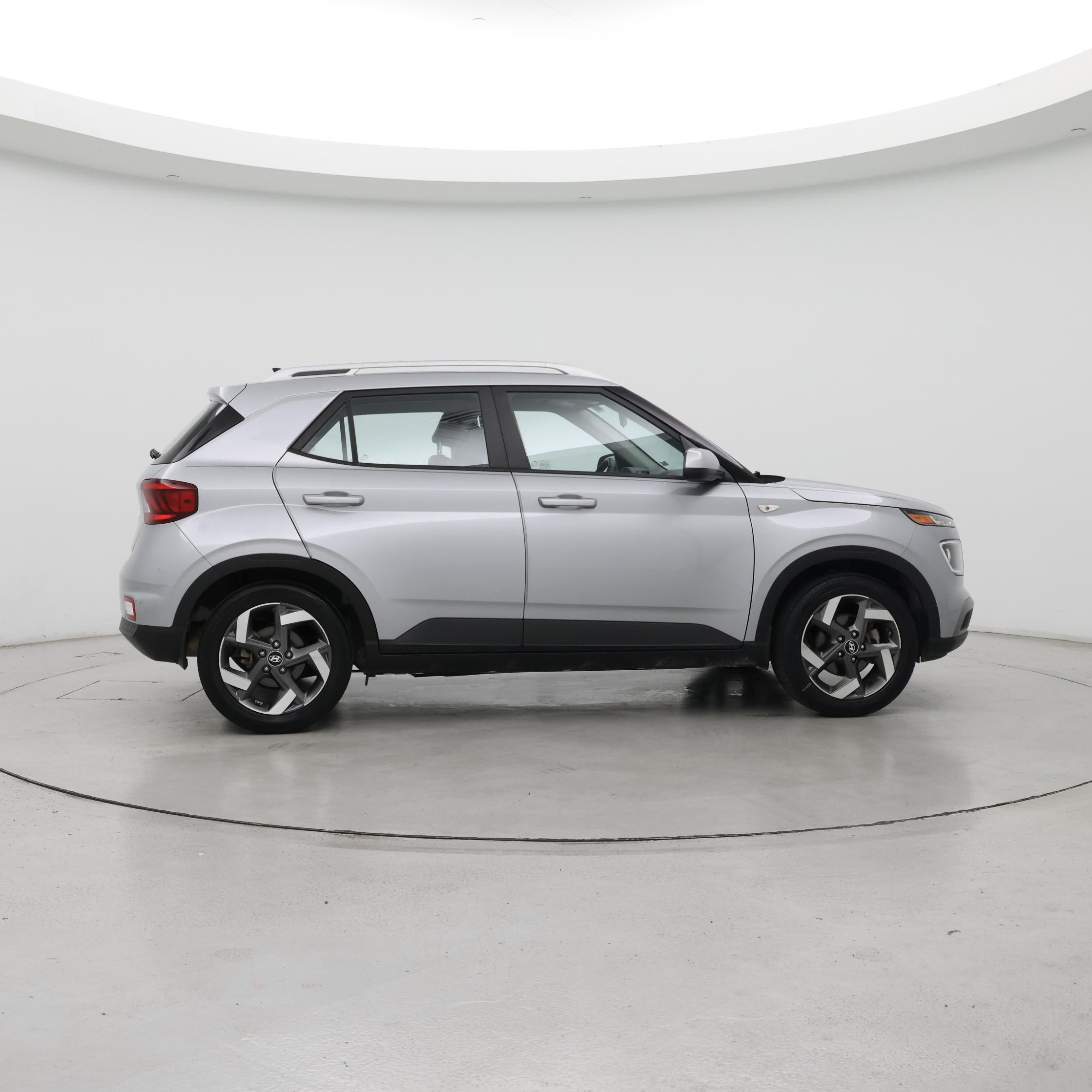 Thumbnail: 2021 Hyundai Venue - 7