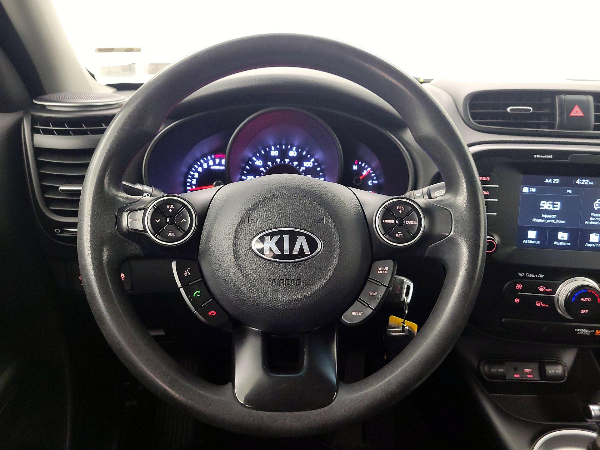 Thumbnail: 2018 Kia Soul - 10