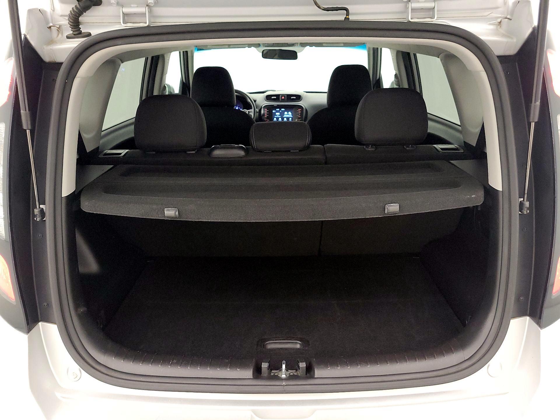 Thumbnail: 2018 Kia Soul - 20