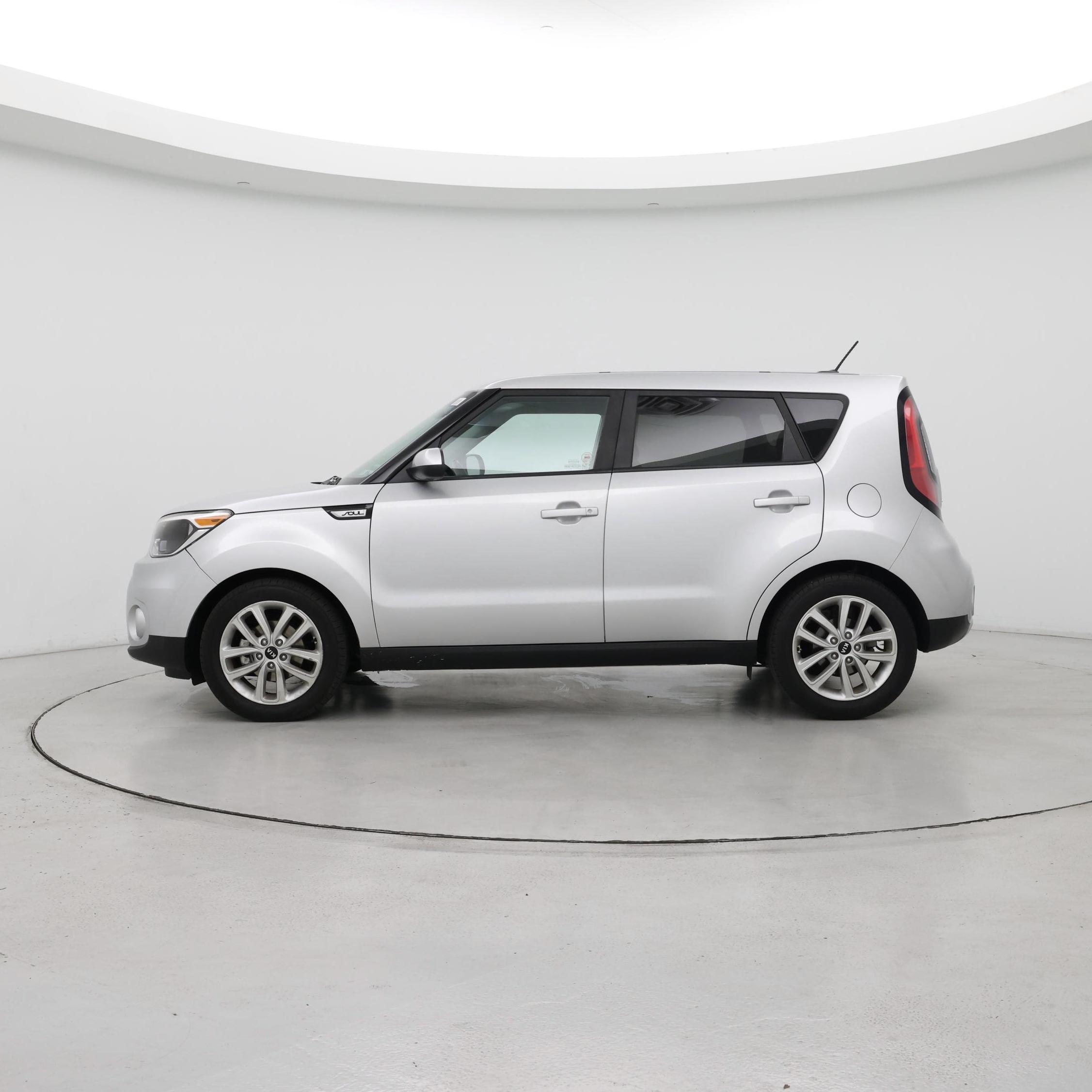 Thumbnail: 2018 Kia Soul - 3