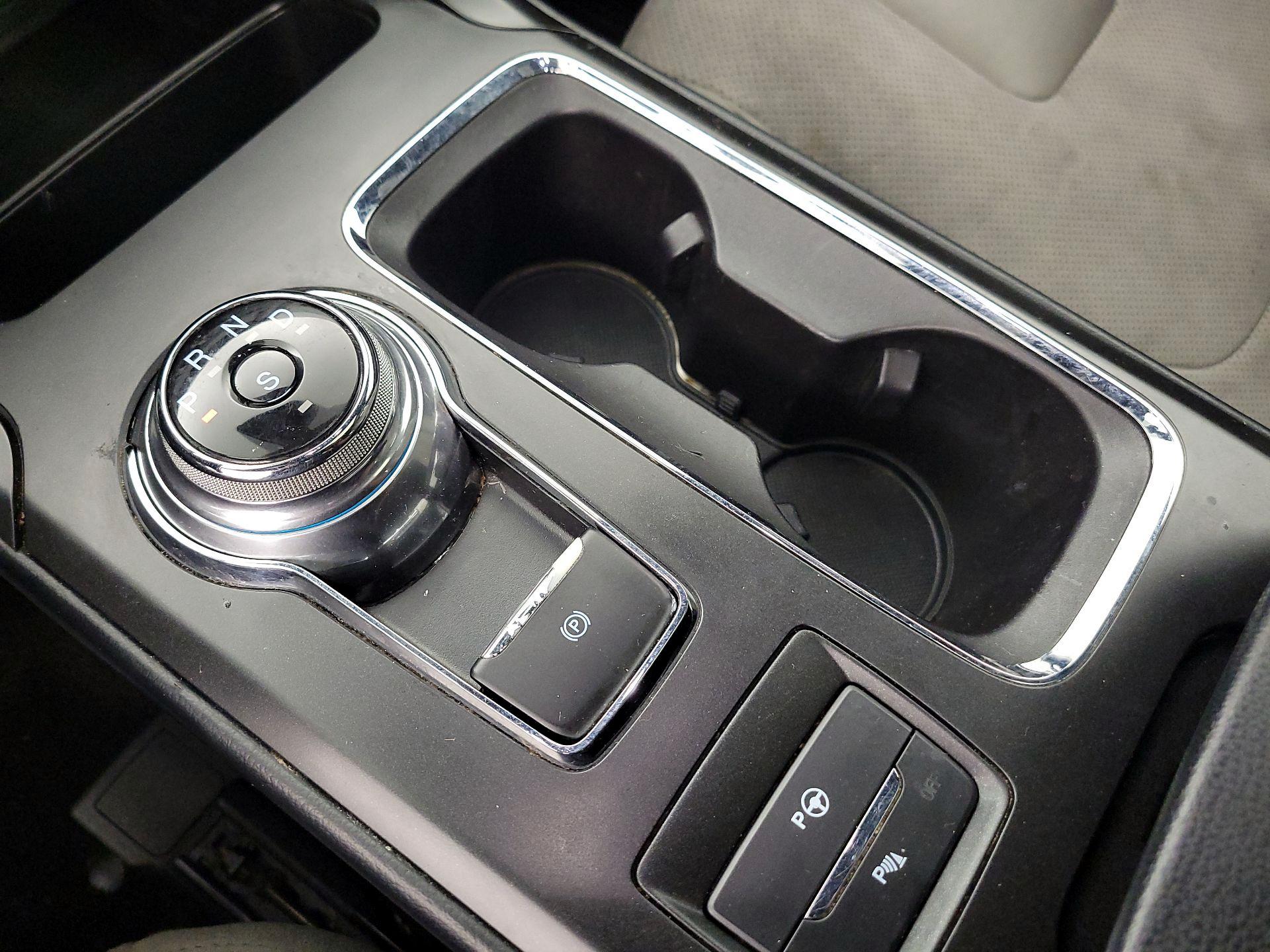Thumbnail: 2018 Ford Fusion - 17