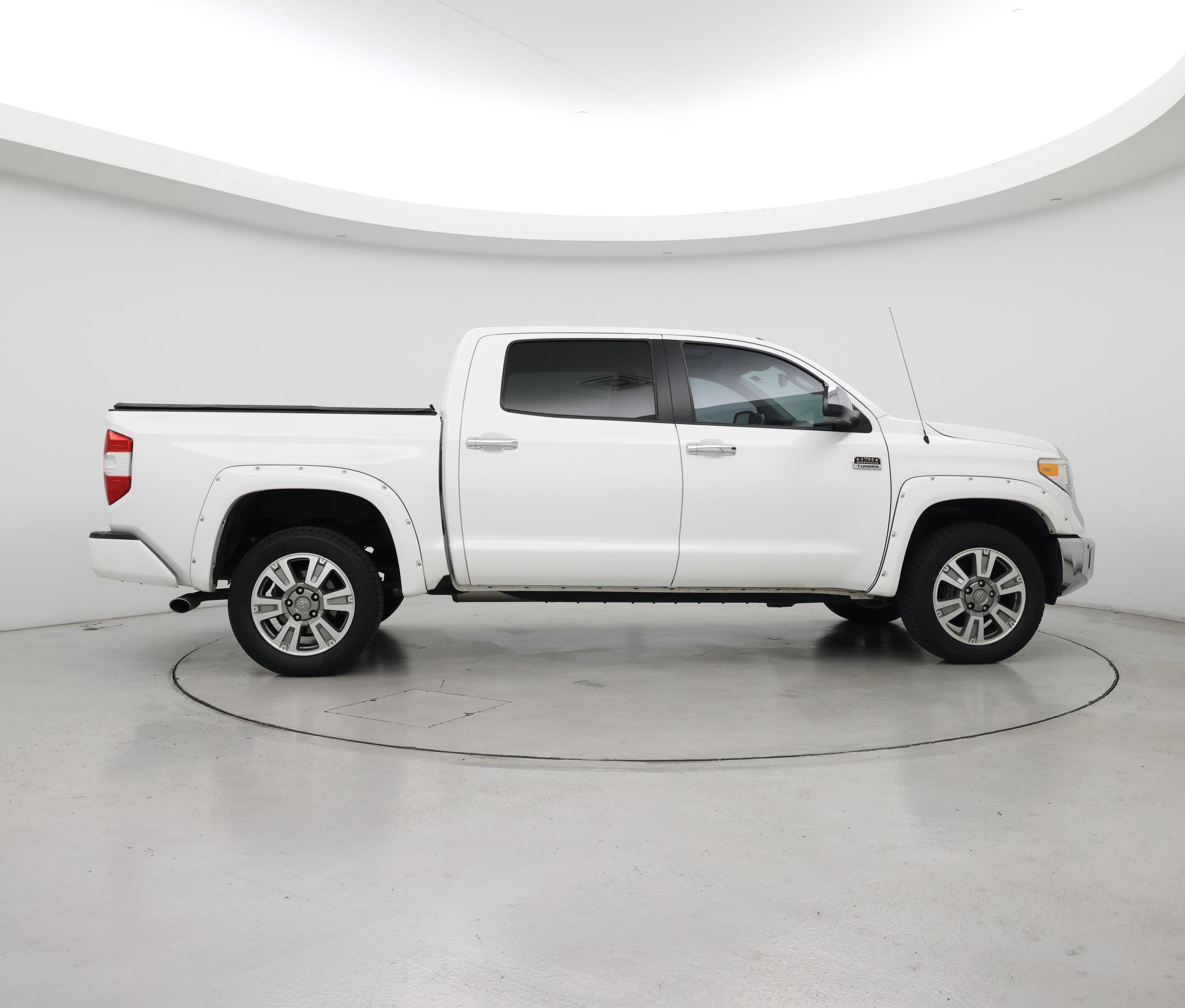Thumbnail: 2016 Toyota Tundra - 7
