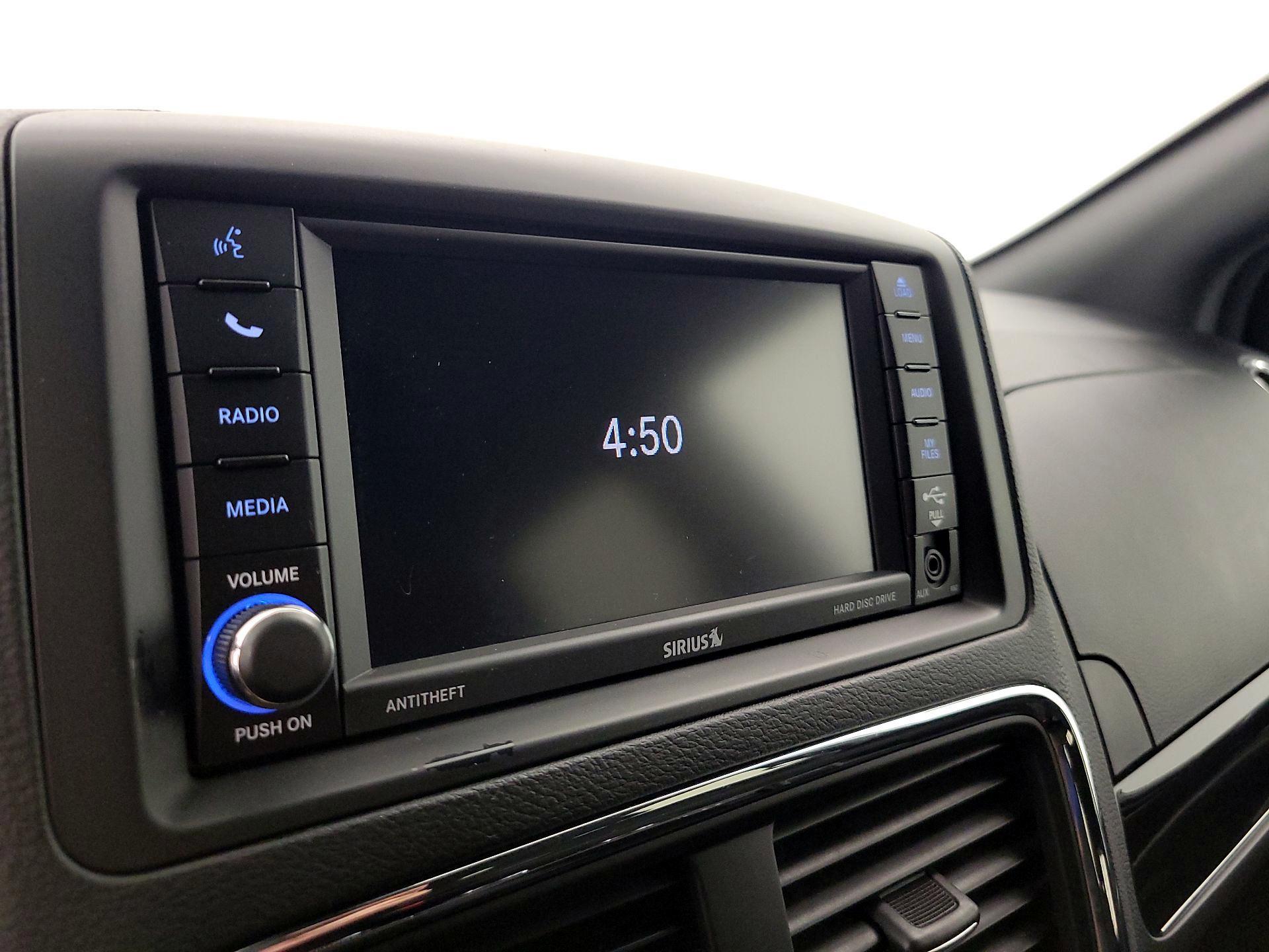 Thumbnail: 2019 Dodge Grand Caravan - 15