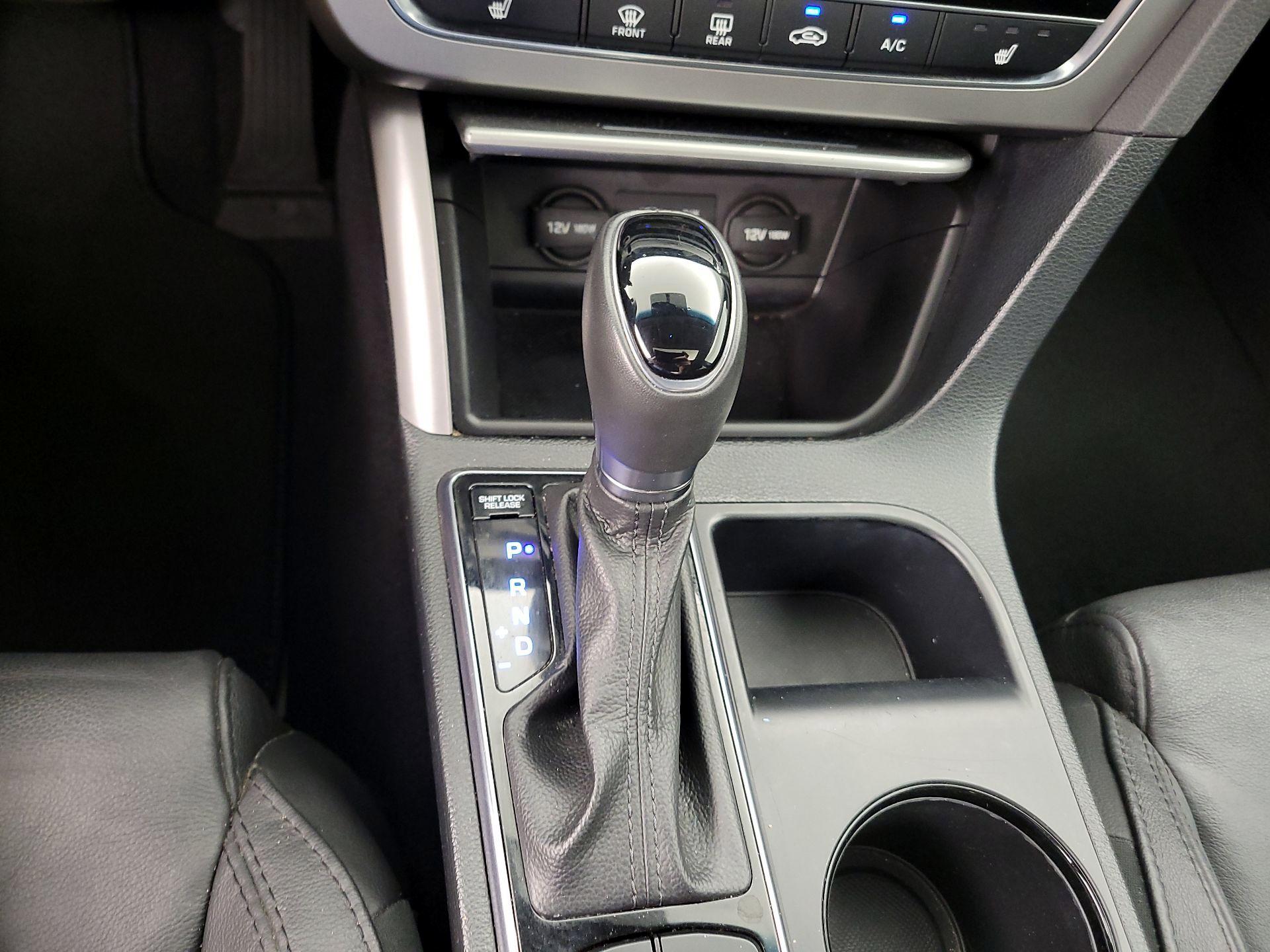 Thumbnail: 2016 Hyundai Sonata - 17