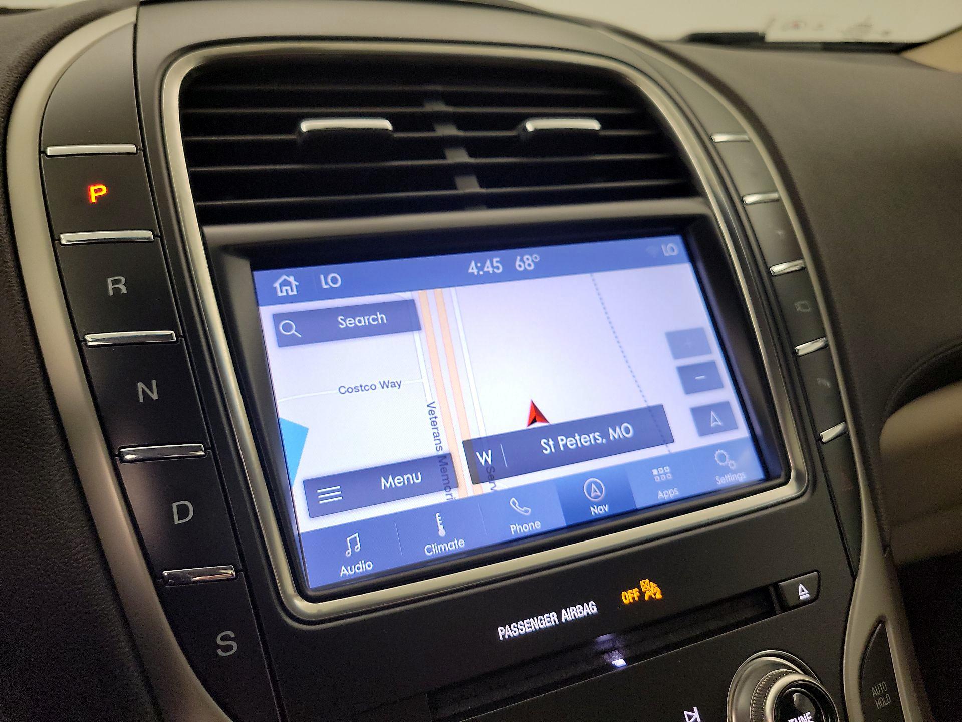 Thumbnail: 2019 Lincoln Nautilus - 14
