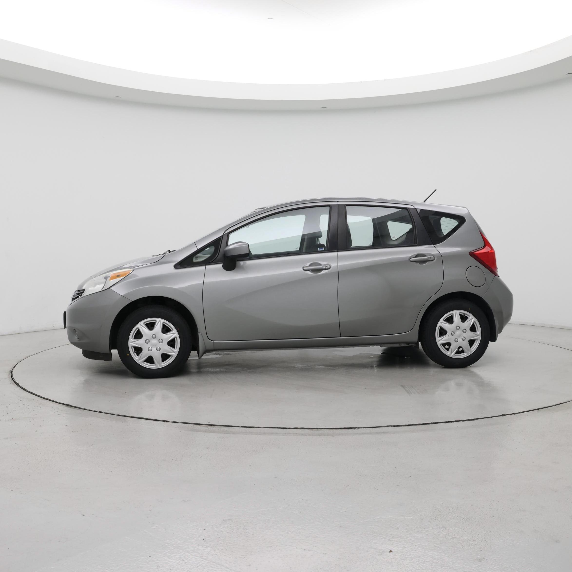 Thumbnail: 2015 Nissan Versa Note - 3
