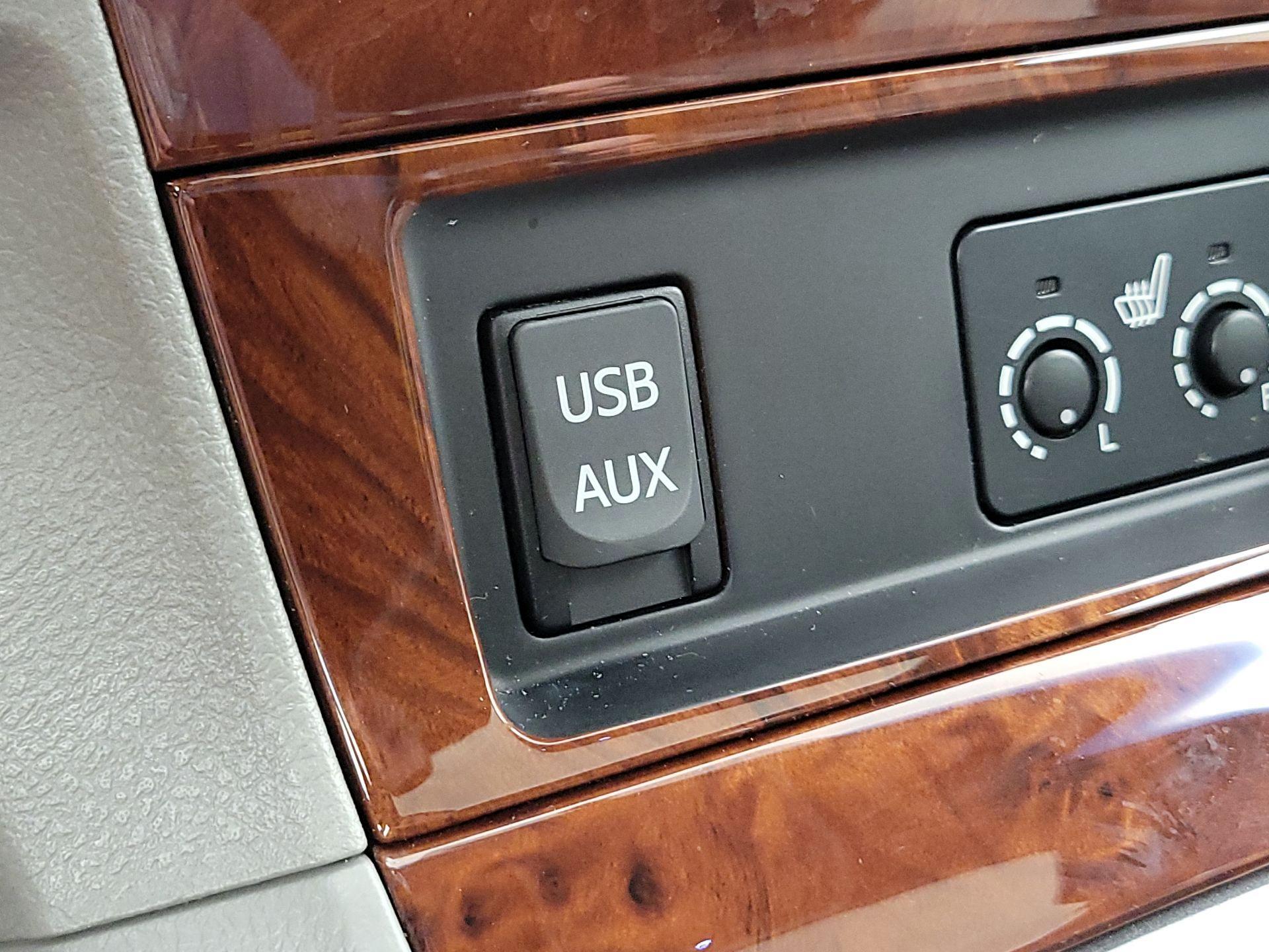 Thumbnail: 2013 Toyota Highlander - 19