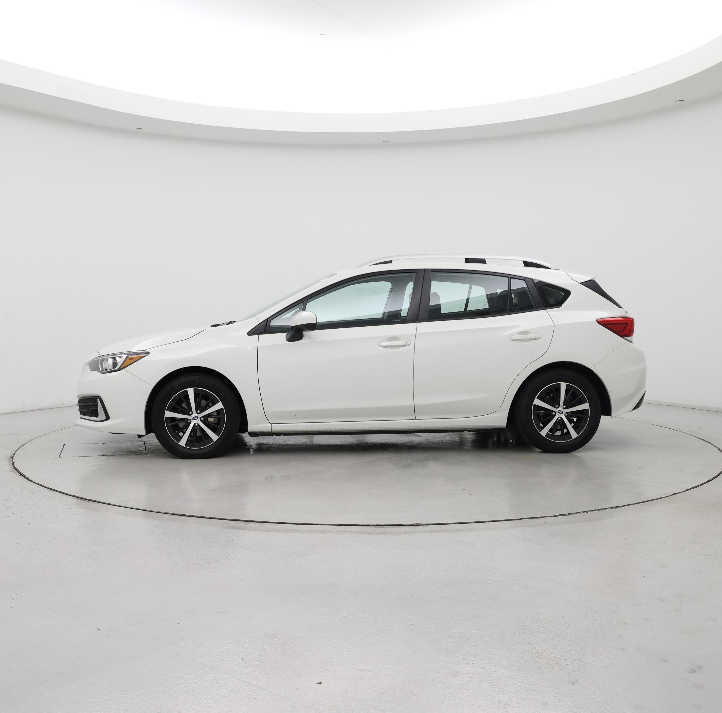 Thumbnail: 2023 Subaru Impreza - 3