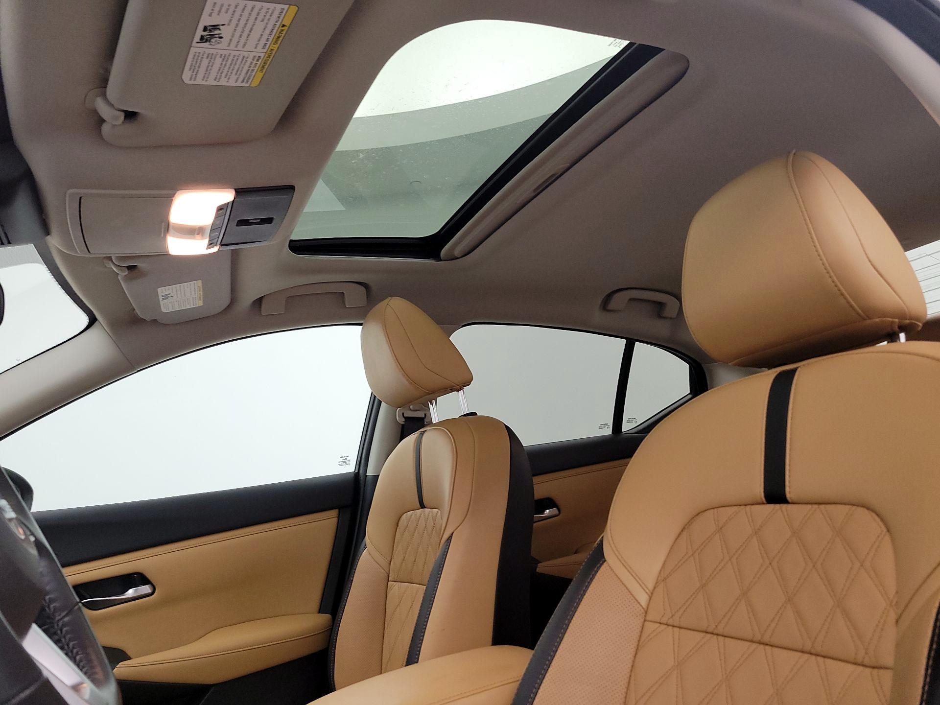 Thumbnail: 2021 Nissan Sentra - 19