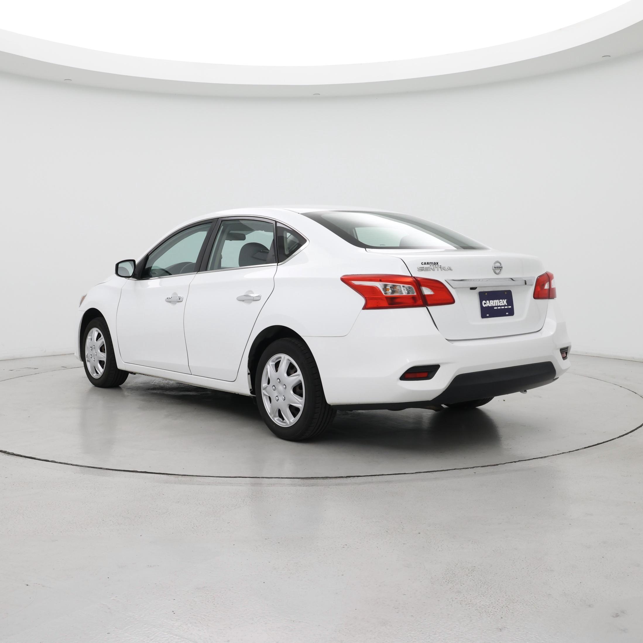 Thumbnail: 2018 Nissan Sentra - 2