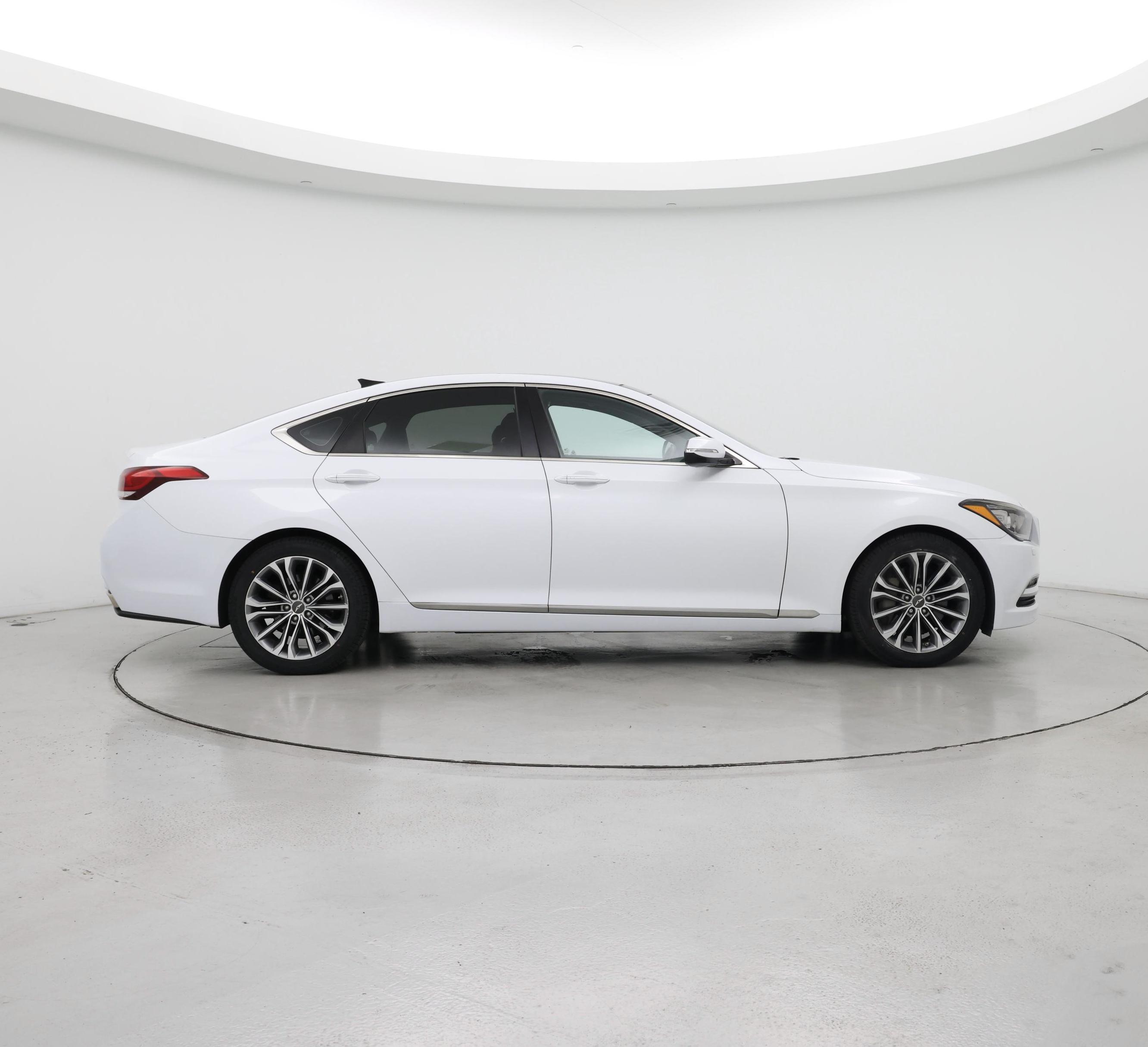 Thumbnail: 2015 Hyundai Genesis - 7